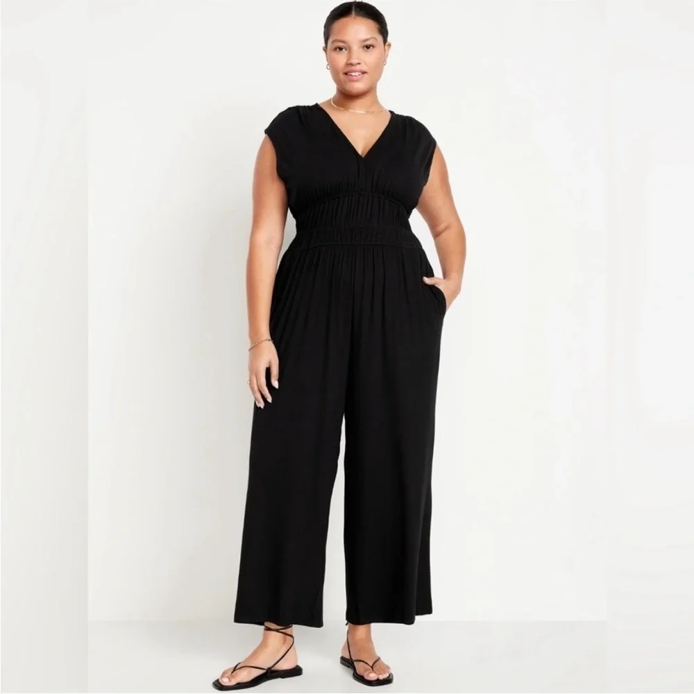NWT! Old Navy Black Waist-Defined Wide-Leg Jumpsuit - Multiple Sizes 🎺 - Picture 6 of 9
